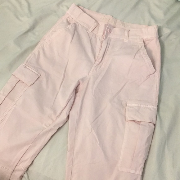 American Eagle Outfitters Pants - baby pink cargo pants